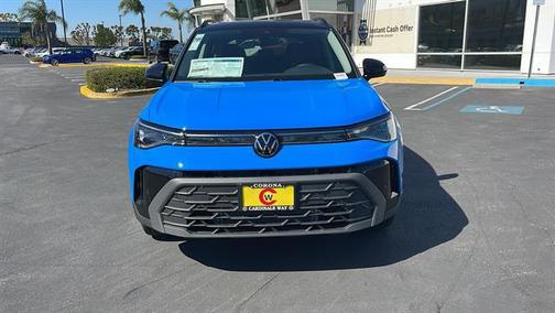 2025 Volkswagen Taos 1.5T SE Black