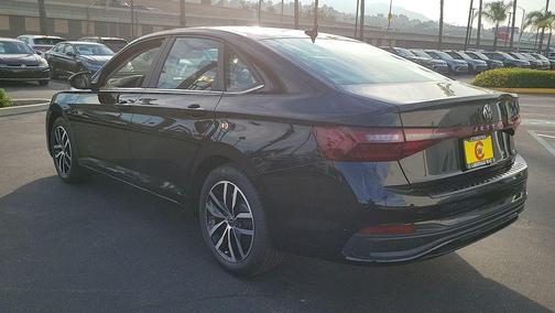 2026 Volkswagen Jetta 1.4T SE