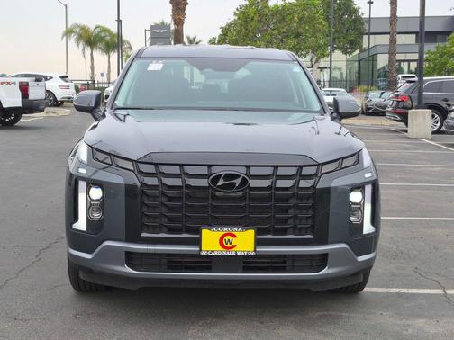 2025 Hyundai PALISADE SE