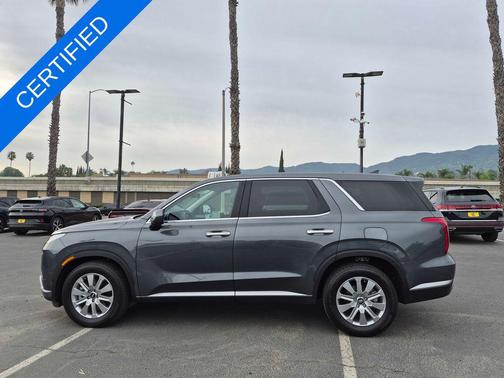 2025 Hyundai PALISADE SE