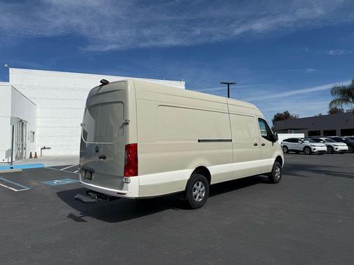 2019 Mercedes-Benz Sprinter 2500 Cargo 170 WB