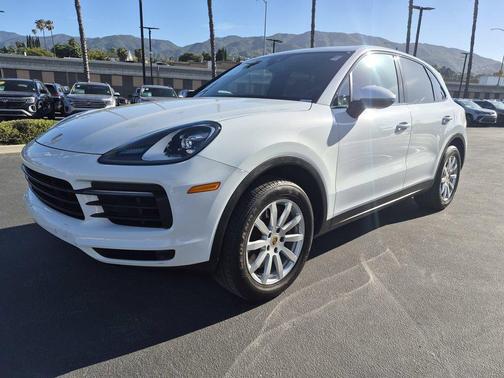 White 2021 Porsche Cayenne Cayenne