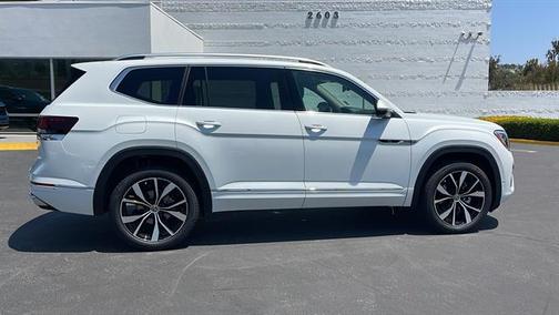 2025 Volkswagen Atlas 2.0T SEL Premium R-Line 4MOTION