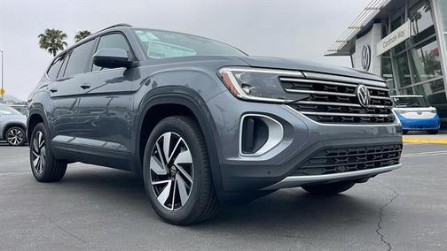 2025 Volkswagen Atlas 2.0T SE w/Technology 4MOTION