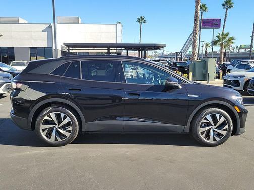 2026 Volkswagen ID.4 Pro