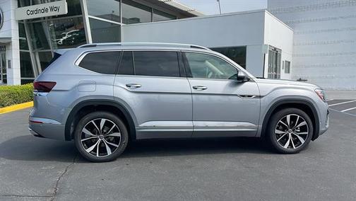 2025 Volkswagen Atlas 2.0T SEL Premium R-Line 4MOTION