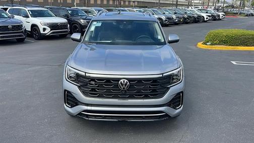 2025 Volkswagen Atlas 2.0T SEL Premium R-Line 4MOTION