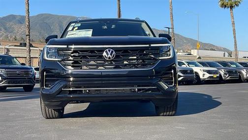 2025 Volkswagen Atlas 2.0T SEL Premium R-Line 4MOTION