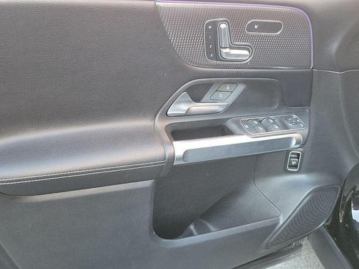 2021 Mercedes-Benz GLB 250 Base