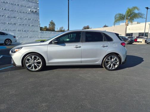 Stellar Silver 2020 Hyundai Elantra GT Base