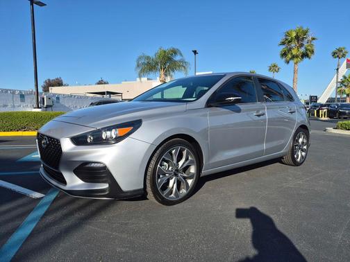Stellar Silver 2020 Hyundai Elantra GT Base