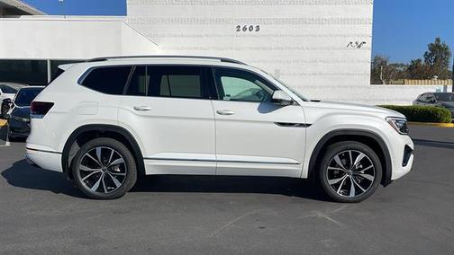 2026 Volkswagen Atlas 2.0T SEL Premium R-Line 4MOTION