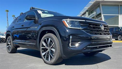 2026 Volkswagen Atlas Cross Sport 2.0T SEL Premium
