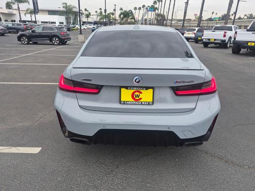 2023 BMW M340 i xDrive