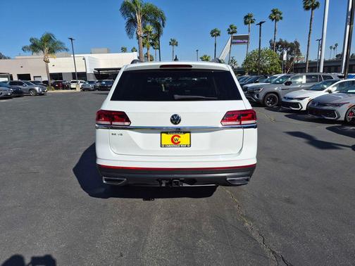 2023 Volkswagen Atlas 3.6L SE w/Technology
