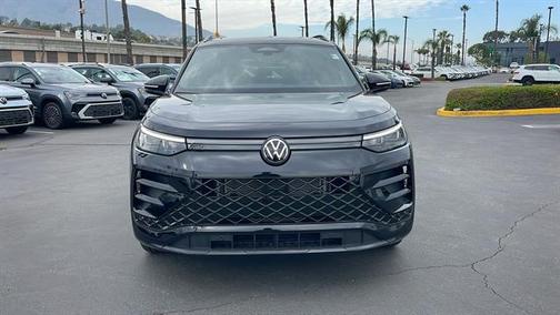 2025 Volkswagen Tiguan 2.0T SE R-Line Black