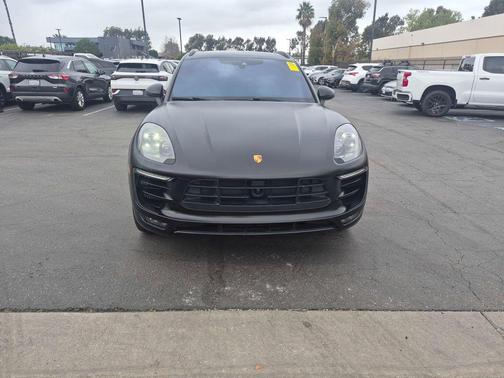 2018 Porsche Macan GTS