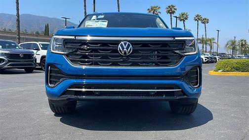 2025 Volkswagen Atlas 2.0T SEL Premium R-Line 4MOTION