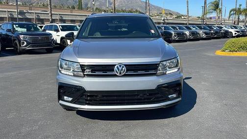 2020 Volkswagen Tiguan 2.0T SE R-Line Black