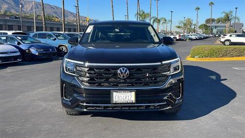 2025 Volkswagen Atlas 2.0T SEL Premium R-Line 4MOTION
