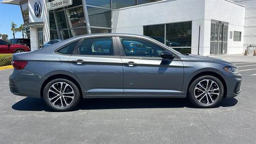 2025 Volkswagen Jetta 1.5T Sport