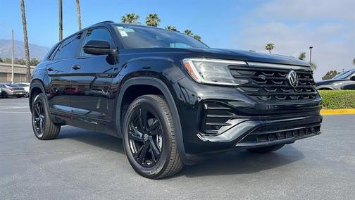 2025 Volkswagen Atlas Cross Sport 2.0T SEL