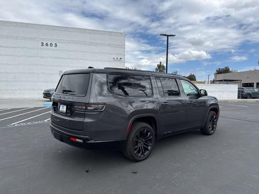 Baltic Gray Metallic Clearcoat 2024 Jeep Grand Wagoneer L Series II 4x4