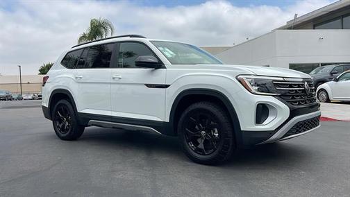 2025 Volkswagen Atlas 2.0T Peak Edition