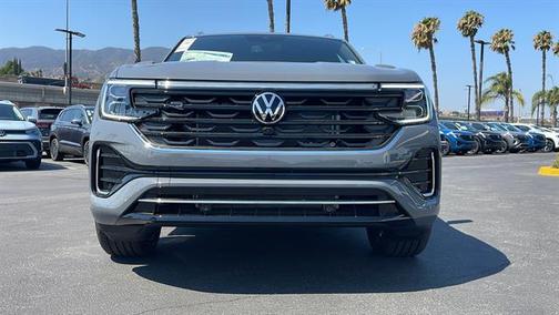 2025 Volkswagen Atlas Cross Sport 2.0T SEL Premium
