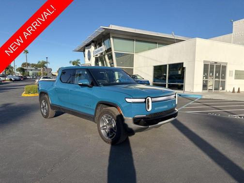 2025 Rivian R1T Adventure Dual Motor Standard Pack