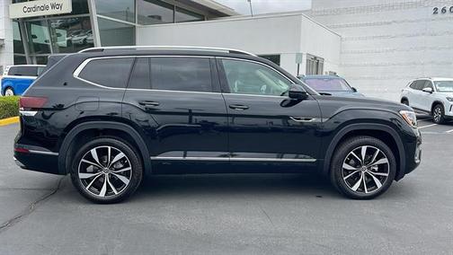 2025 Volkswagen Atlas 2.0T SEL Premium R-Line 4MOTION