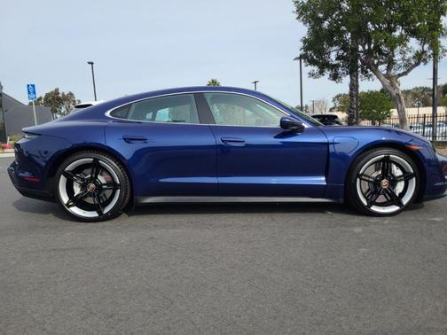 2021 Porsche Taycan 4S