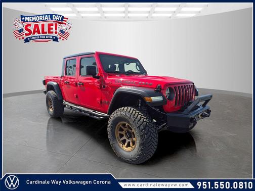 Firecracker Red Clearcoat 2022 Jeep Gladiator Rubicon
