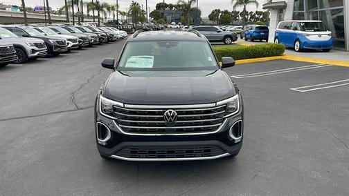 2025 Volkswagen Atlas 2.0T SE