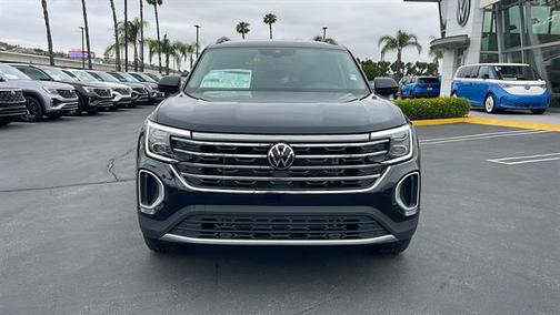 2025 Volkswagen Atlas 2.0T SE