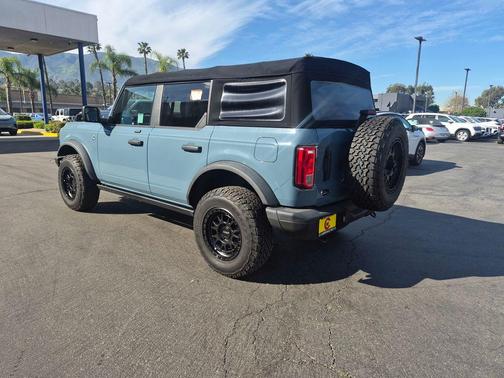 2021 Ford Bronco Black Diamond