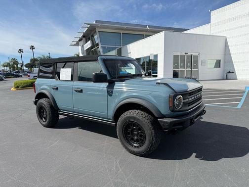 2021 Ford Bronco Black Diamond