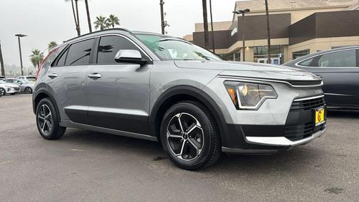 2023 Kia Niro EX