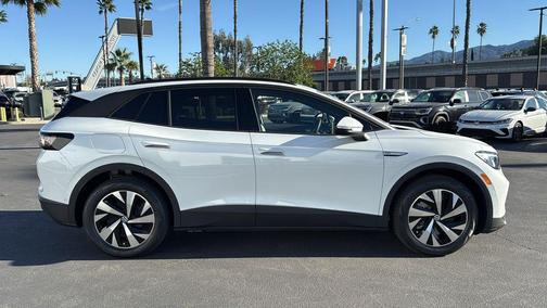 2026 Volkswagen ID.4 Pro