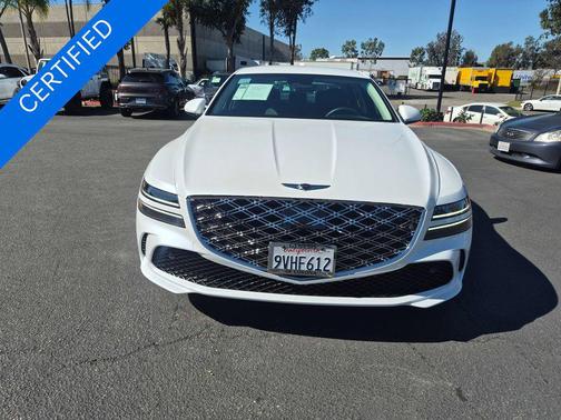 Uyuni White 2026 Genesis G80 2.5T AWD