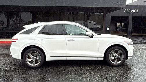 2026 Genesis GV70 2.5T