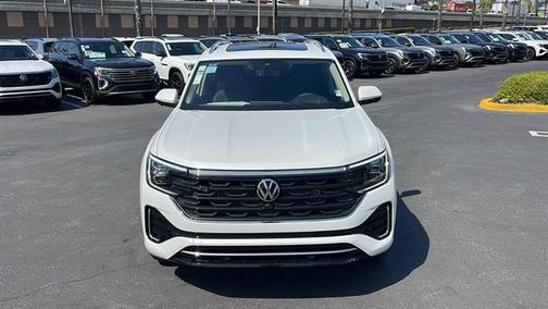 2025 Volkswagen Atlas 2.0T SEL Premium R-Line 4MOTION