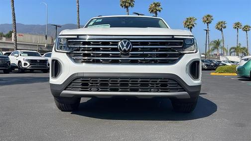 2025 Volkswagen Atlas 2.0T SE