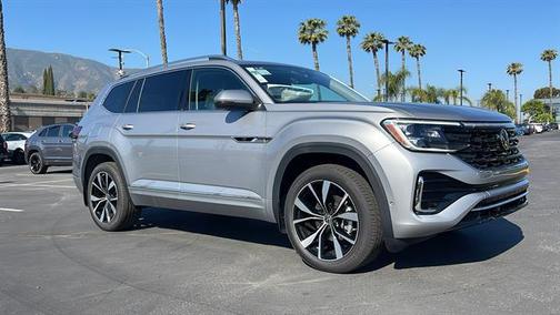 2025 Volkswagen Atlas 2.0T SEL Premium R-Line 4MOTION