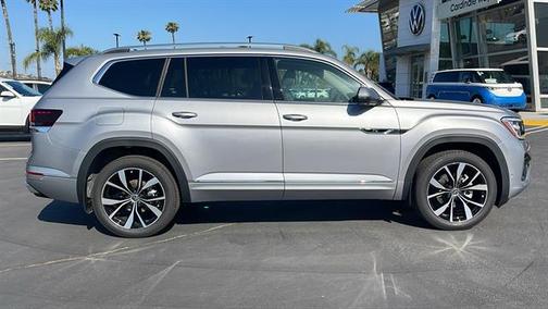 2025 Volkswagen Atlas 2.0T SEL Premium R-Line 4MOTION