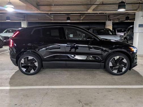 2026 Volvo EX30 Twin Motor Plus