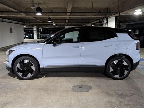 2025 Volvo EX30 Twin Motor Plus
