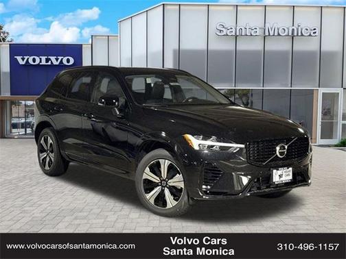 2025 Volvo XC60 Plug-In Hybrid T8 Core