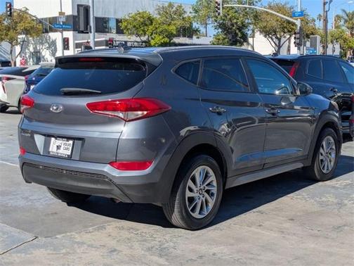 2018 Hyundai TUCSON SEL