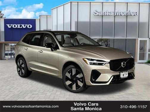 2025 Volvo XC60 Plug-In Hybrid T8 Plus